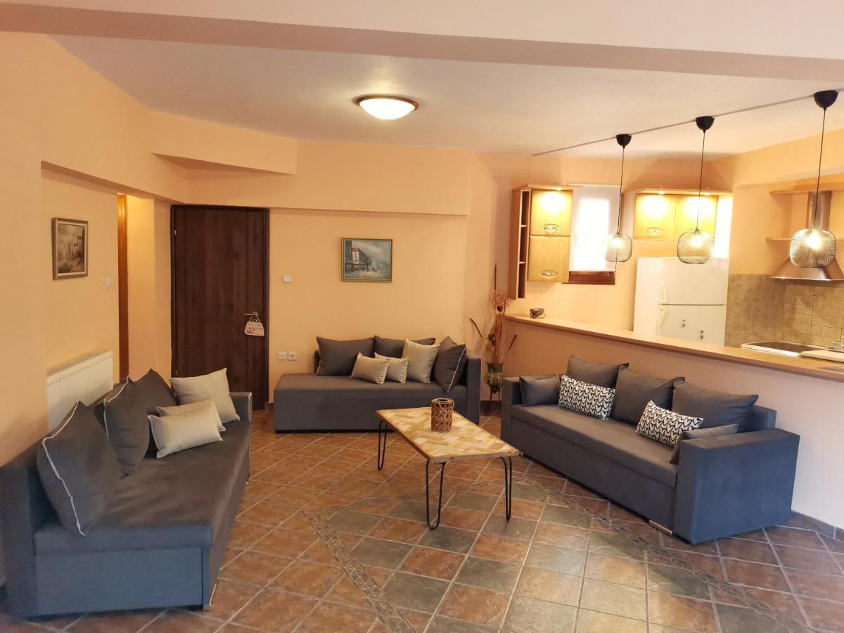 Christie'S Ground Floor Apartment By The Sea Kato Gatzea Zewnętrze zdjęcie